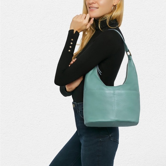 EUC American Leather Co. Carrie Hobo Genuine Leather Shoulder Bag - Picture 2 of 10